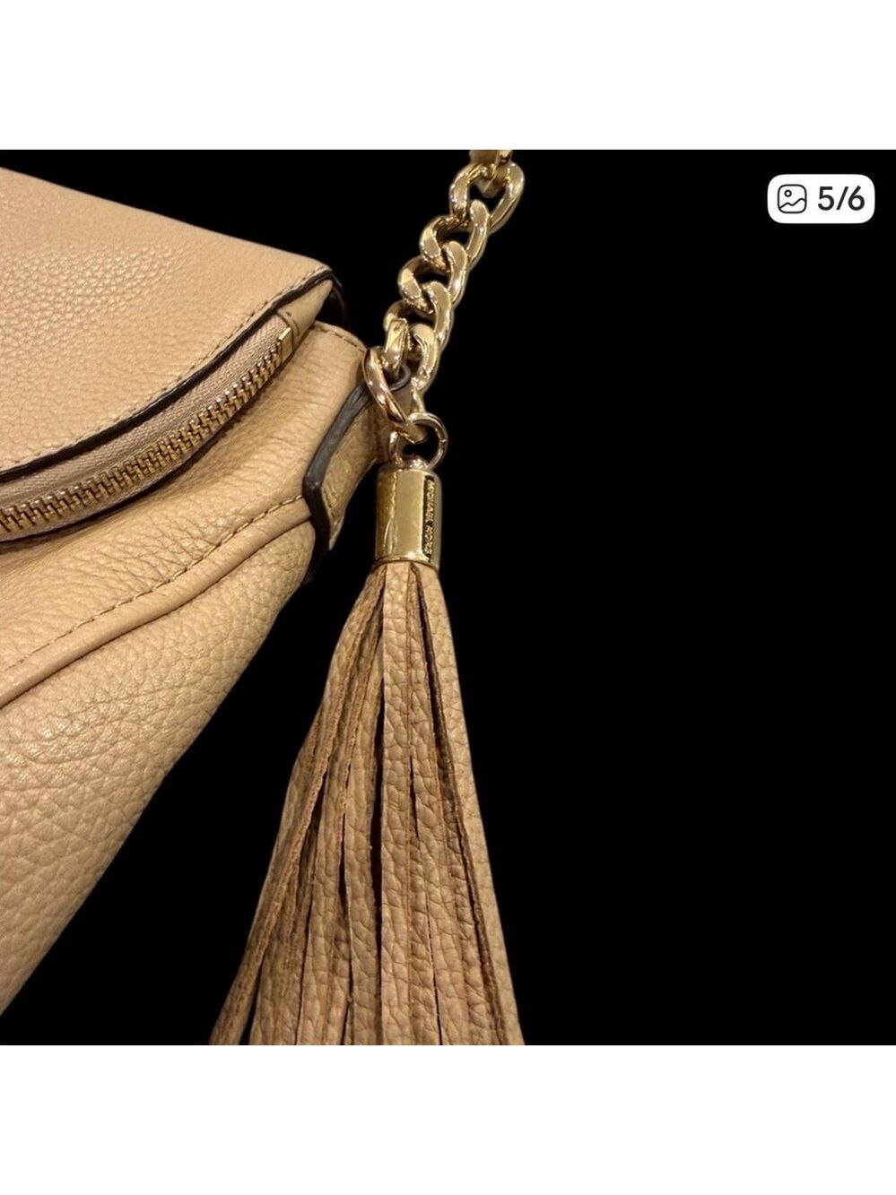 Michael Michael Kors Beige Pebbled Leather Crossbody Bag Gold Hardware EUC - Picture 4 of 7